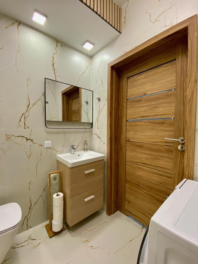 Dantis Apartment Гданск Екстериор снимка