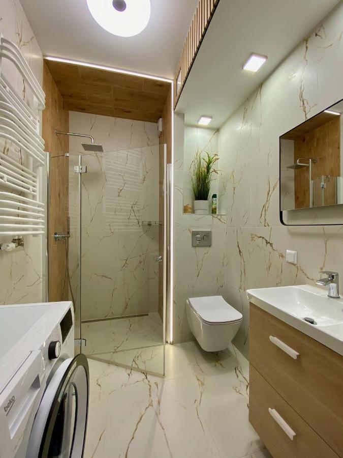Dantis Apartment Гданск Екстериор снимка